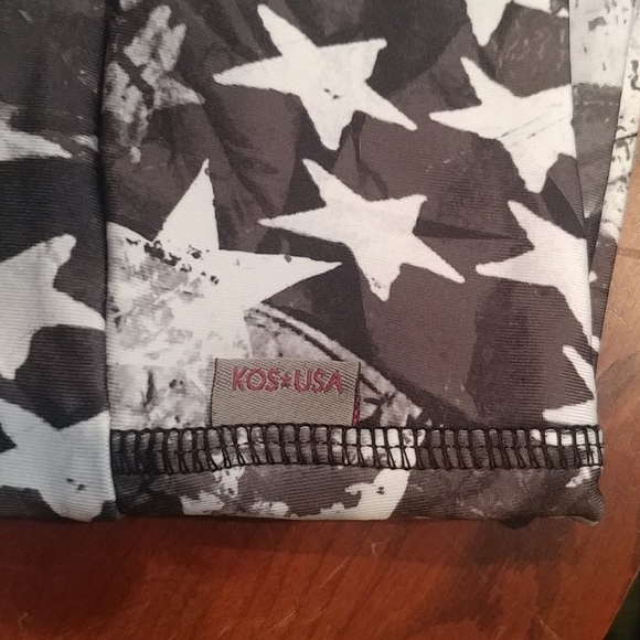 Workout Capris - Picture 6 of 6